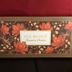 Ace Beaute bronzed in paradise